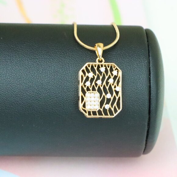 "Rose Gold Rectangle Pendant with Crystal Accents, XPPT1307 - Picture 6 of 12